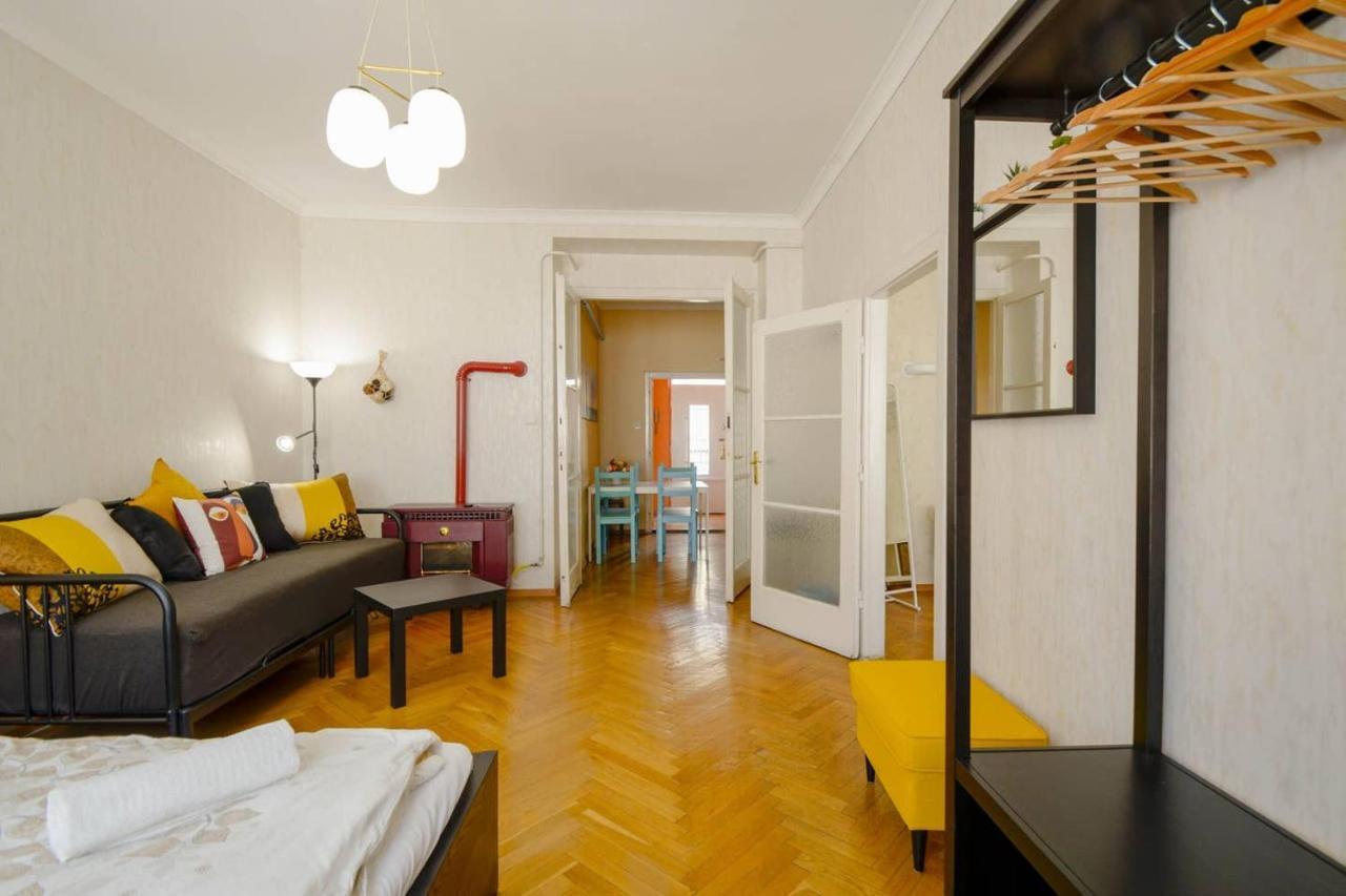 Ferienwohnung Lonyay Gellert View 2Br Budapest Exterior foto