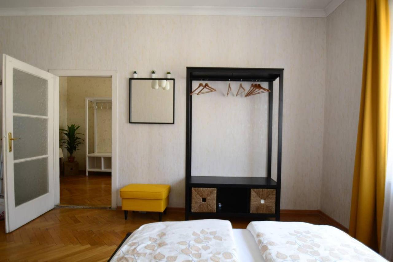 Ferienwohnung Lonyay Gellert View 2Br Budapest Exterior foto
